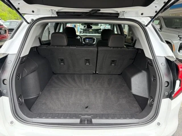 Used 2021 Summit White GMC SLE image 5