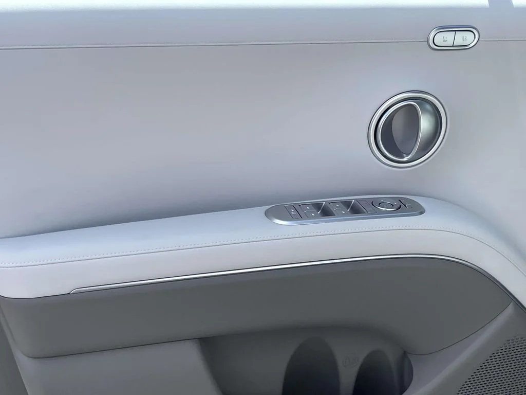 New 2026 White Hyundai Limited image 15