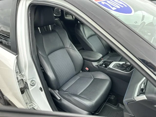 Used 2019 White Toyota XSE image 27