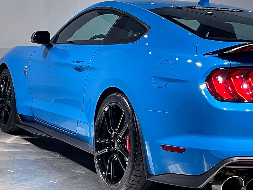 Used 2022 Blue Ford Shelby GT500 image 35