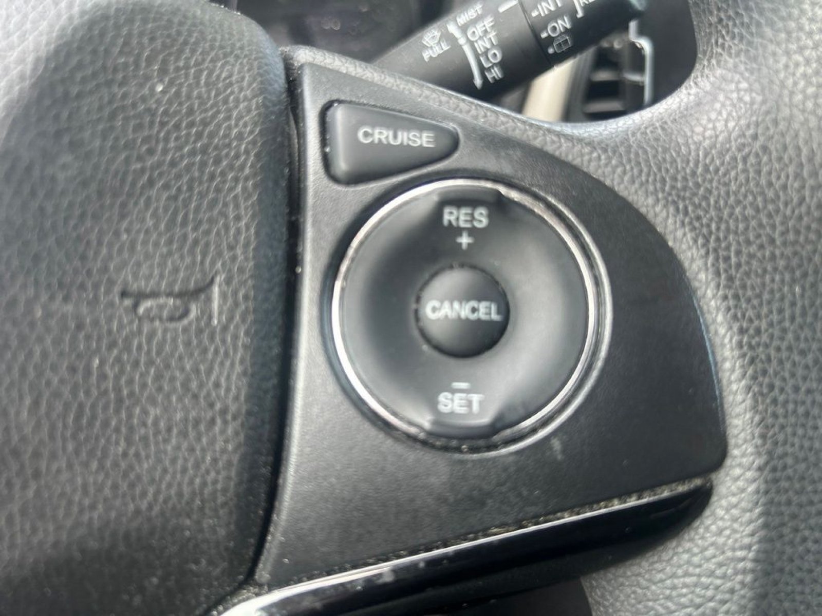 Certified Used 2022 Lunar Silver Metallic Honda LX image 17