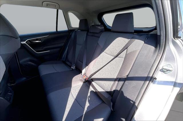 Certified Used 2020 SILVER SKY METALLIC Toyota  image 20