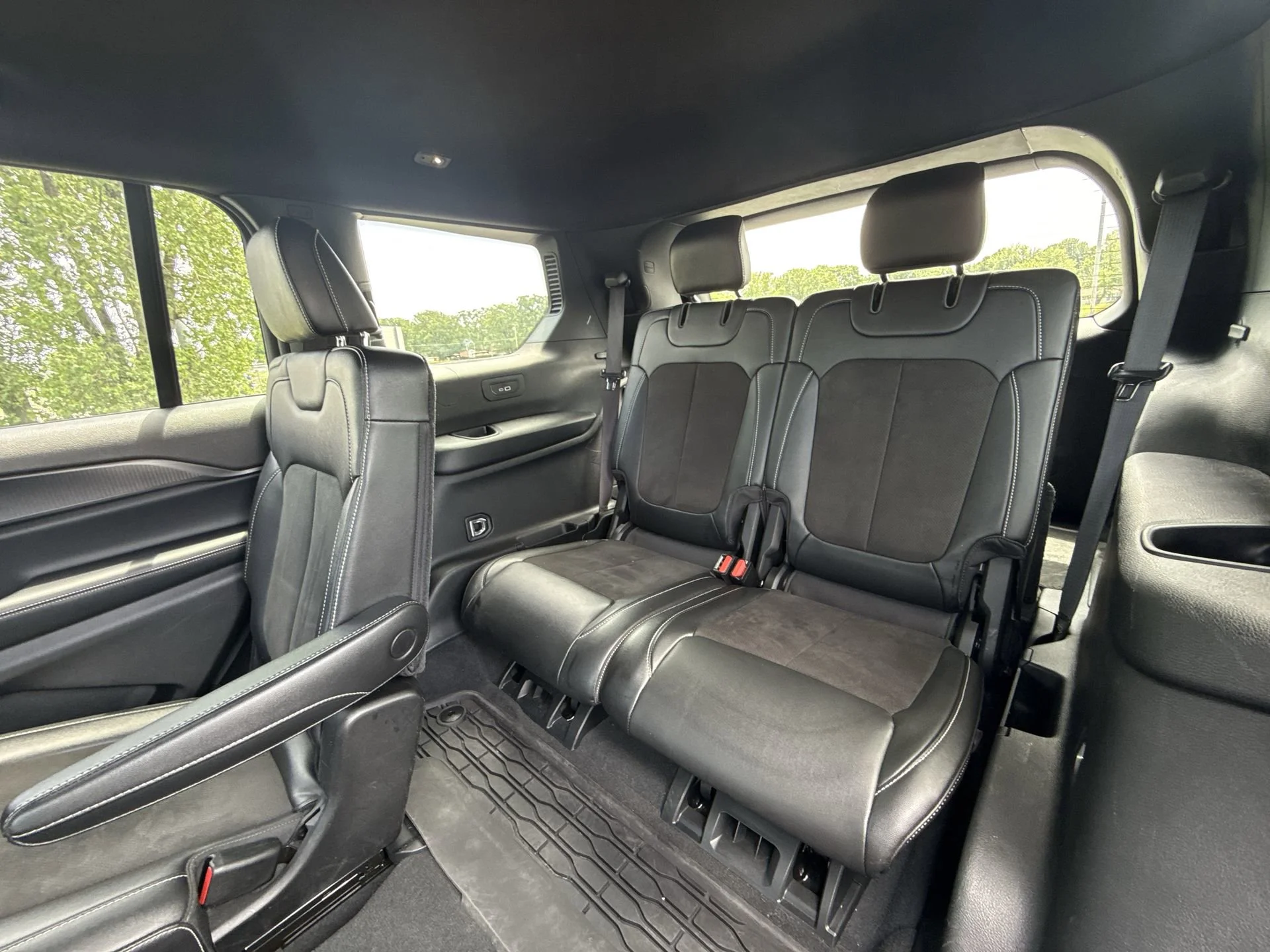 2023 Jeep Grand Cherokee L Altitude - Photo 22