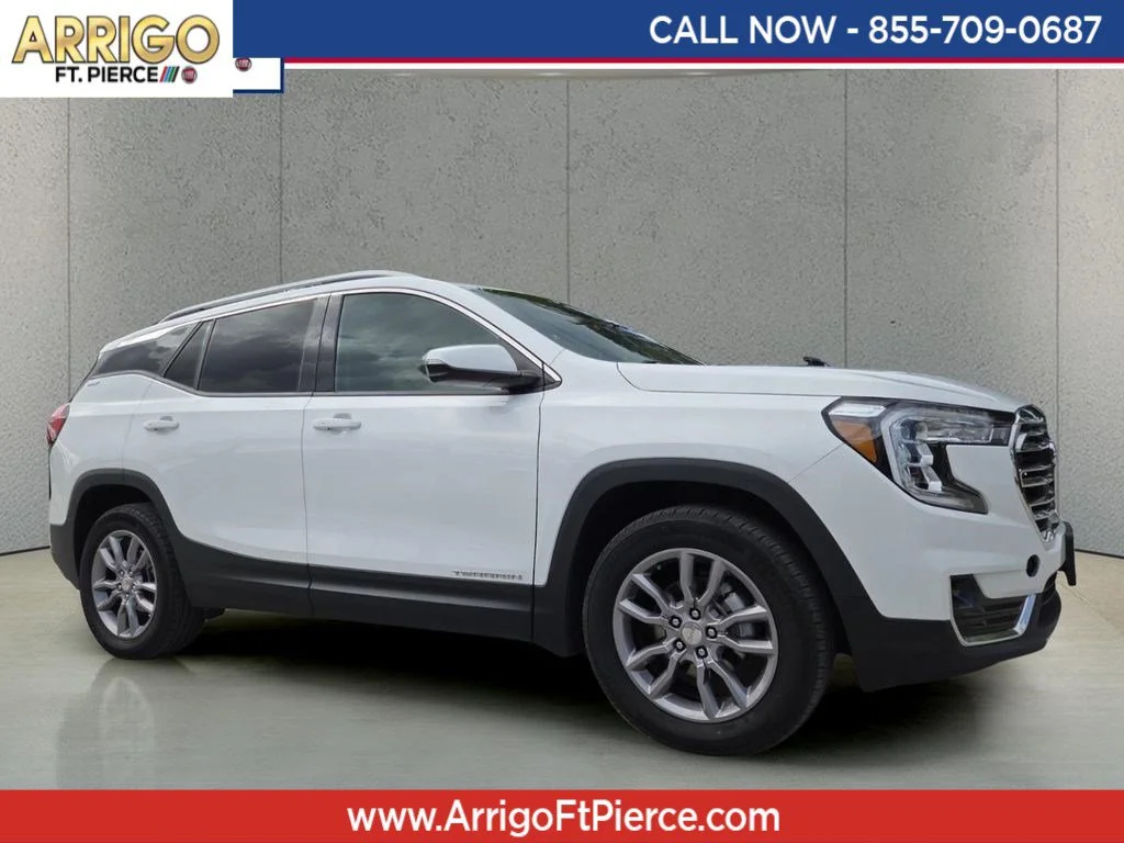 2024 GMC Terrain SLT AWD's photo