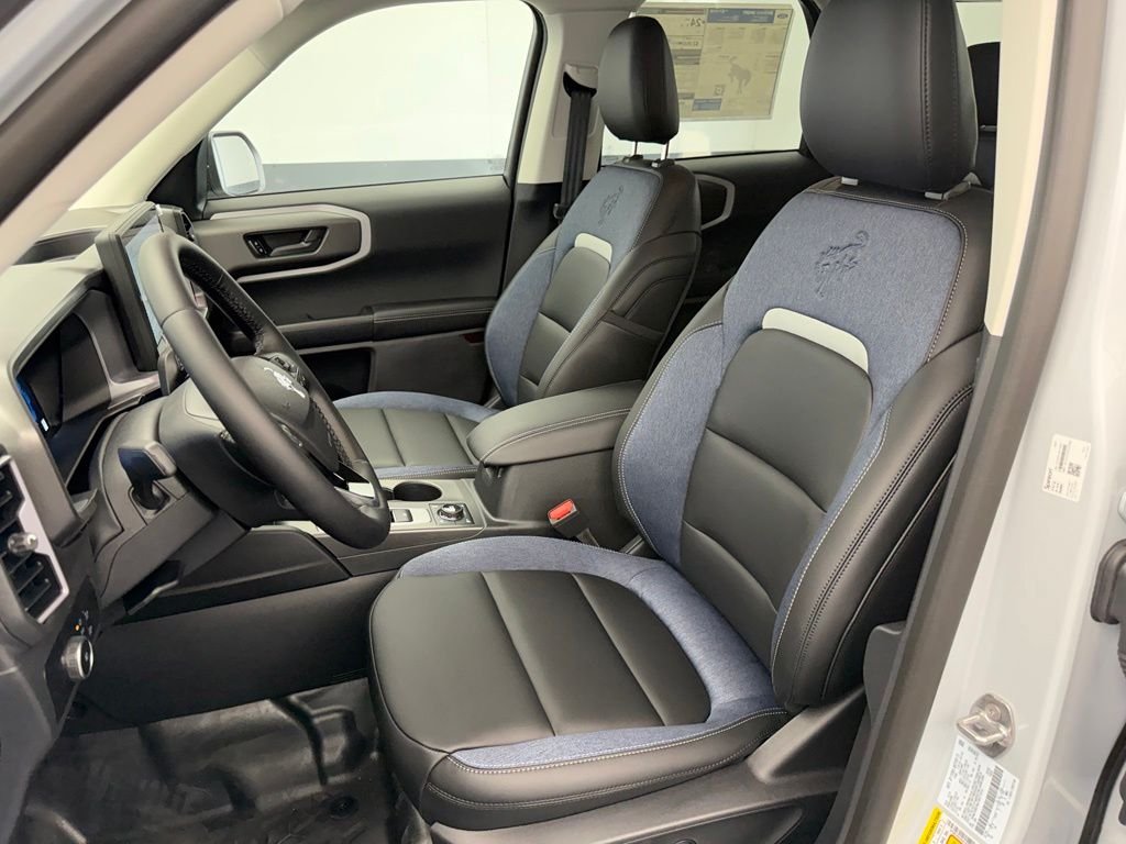 New 2026 Space White Metallic Ford Outer Banks® image 58