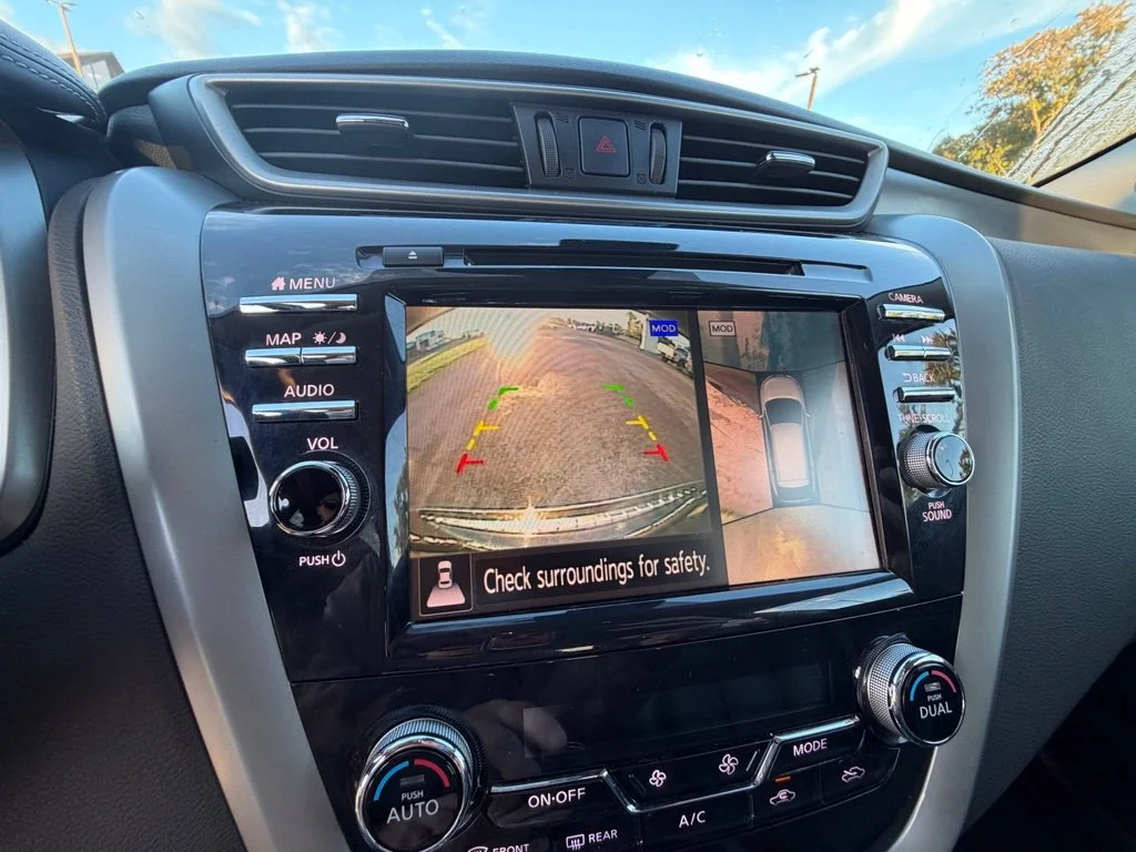 Used 2019 Black Nissan SL image 22