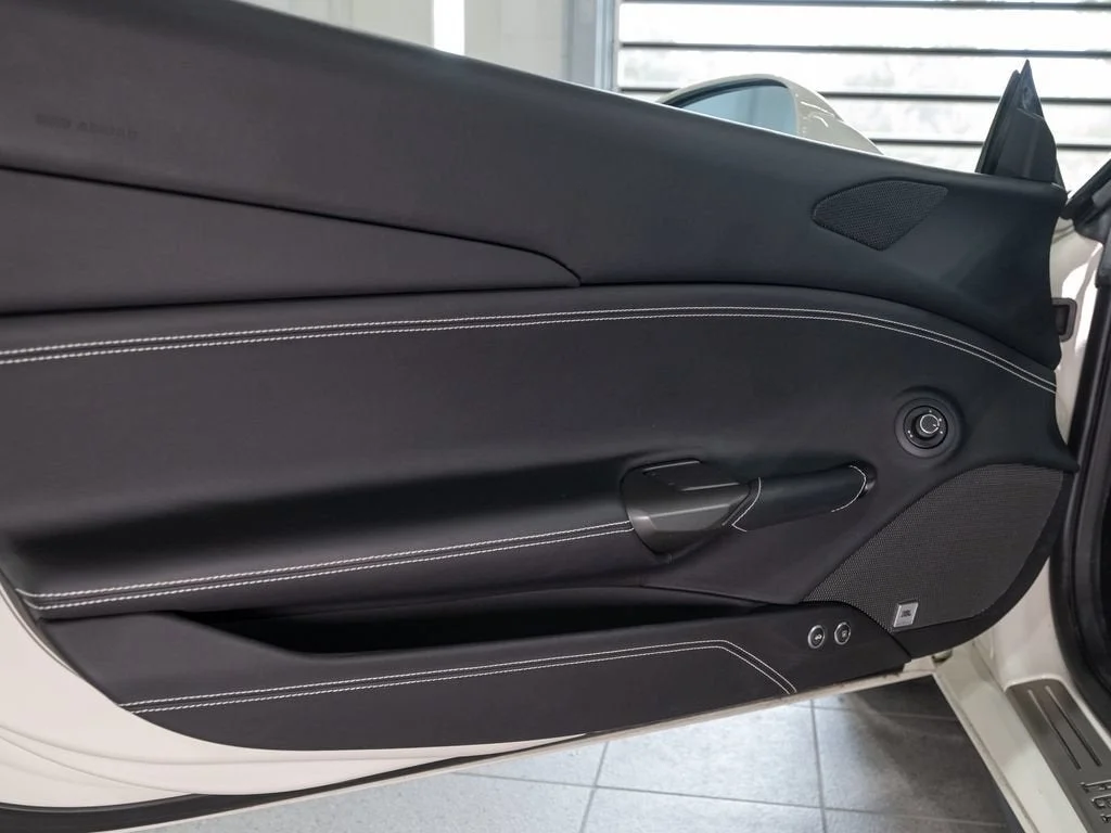 Used 2018 Bianco Avus Ferrari Base image 20