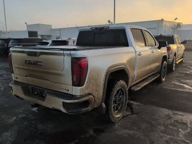 Used 2020 White GMC AT4 image 2