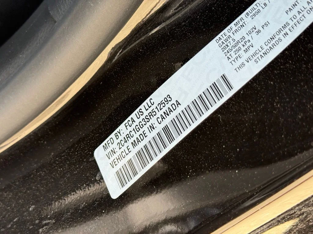 Used 2025 Black Chrysler Limited image 10