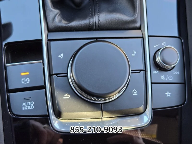 2026 Mazda Mazda3 Premium - Photo 18