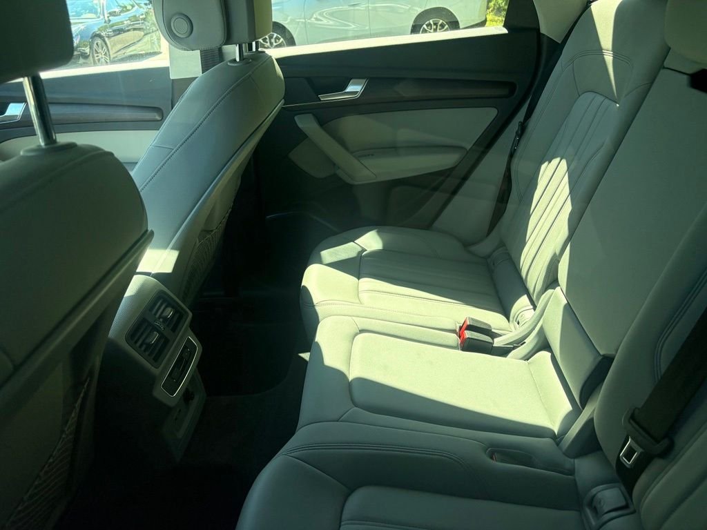 Used 2021 Silver Audi 45 Premium image 9