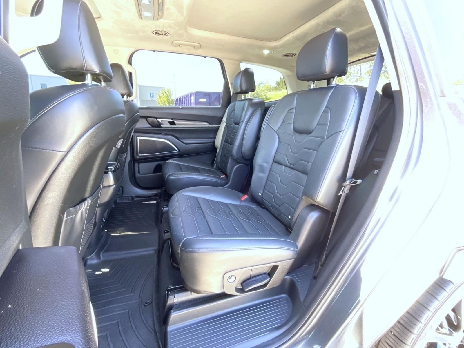 Used 2020 Gray Kia SX image 22