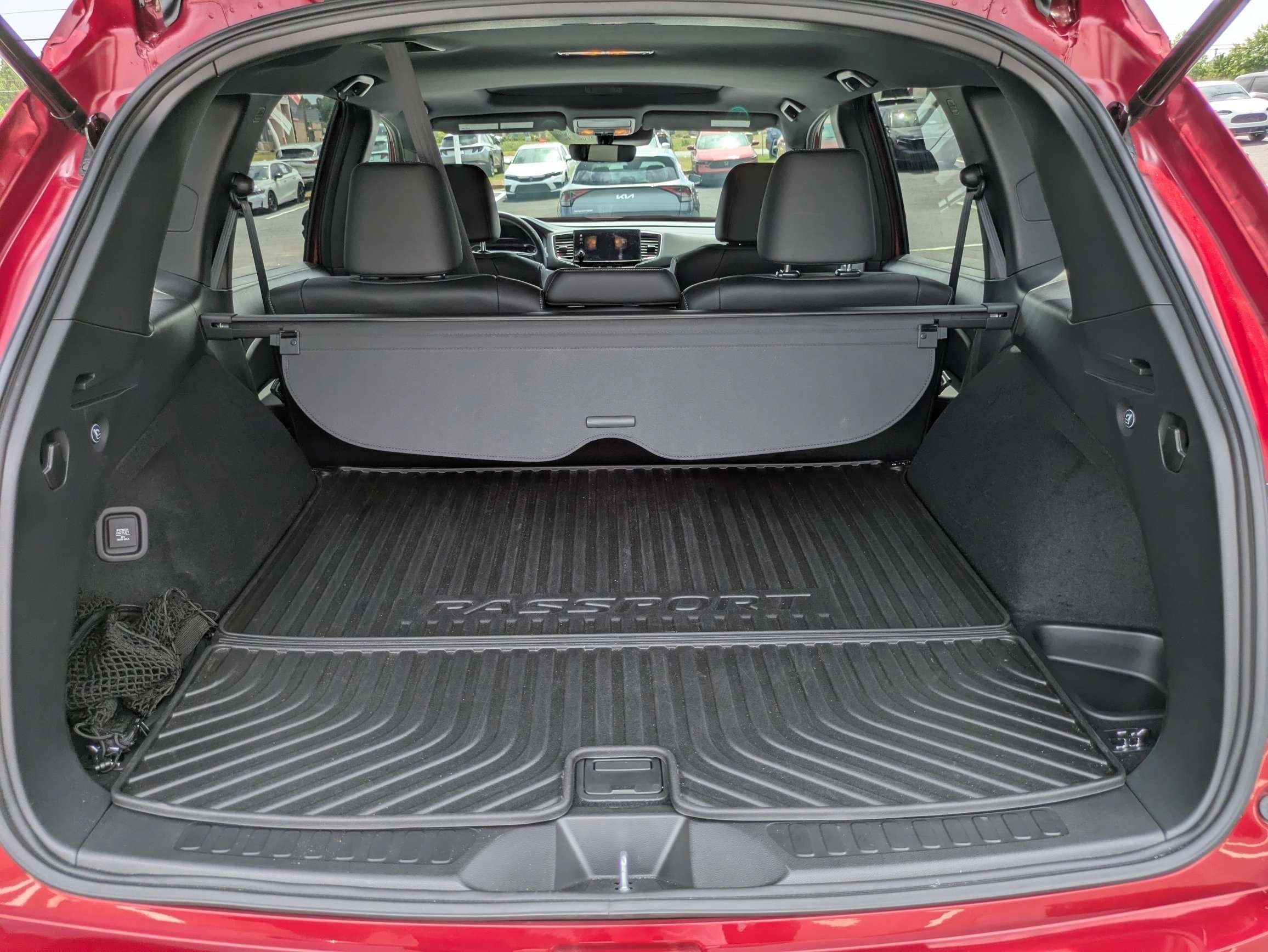 Used 2023 Radiant Red Metallic II Honda EX-L image 18