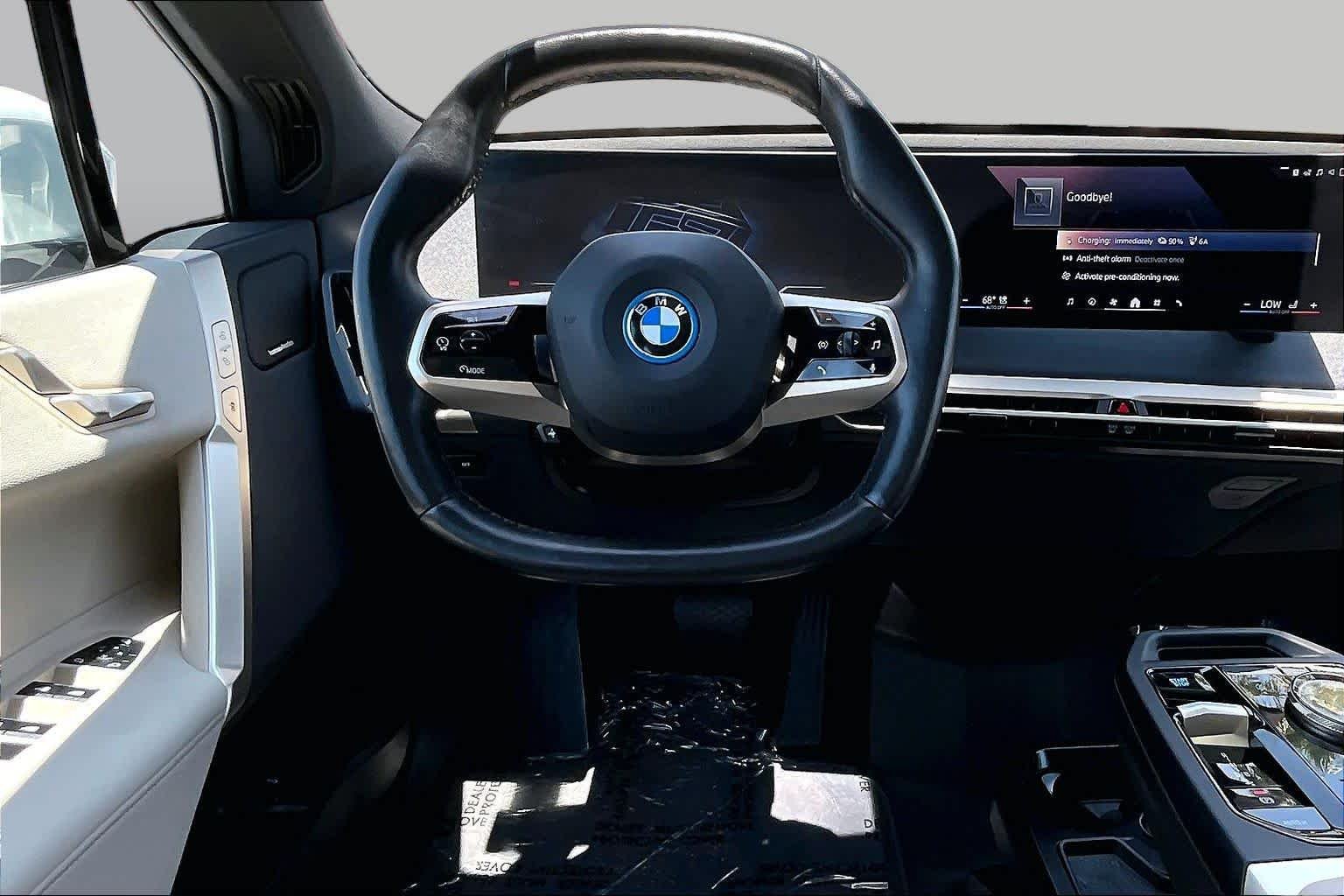 Used 2024 Alpine White BMW xDrive50 image 5