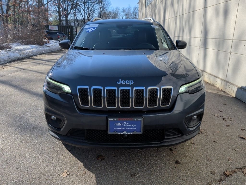 Used 2021 Slate Blue Pearlcoat Jeep Latitude Lux image 3