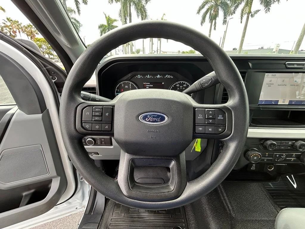 Certified Used 2026 Oxford White Ford XL image 15