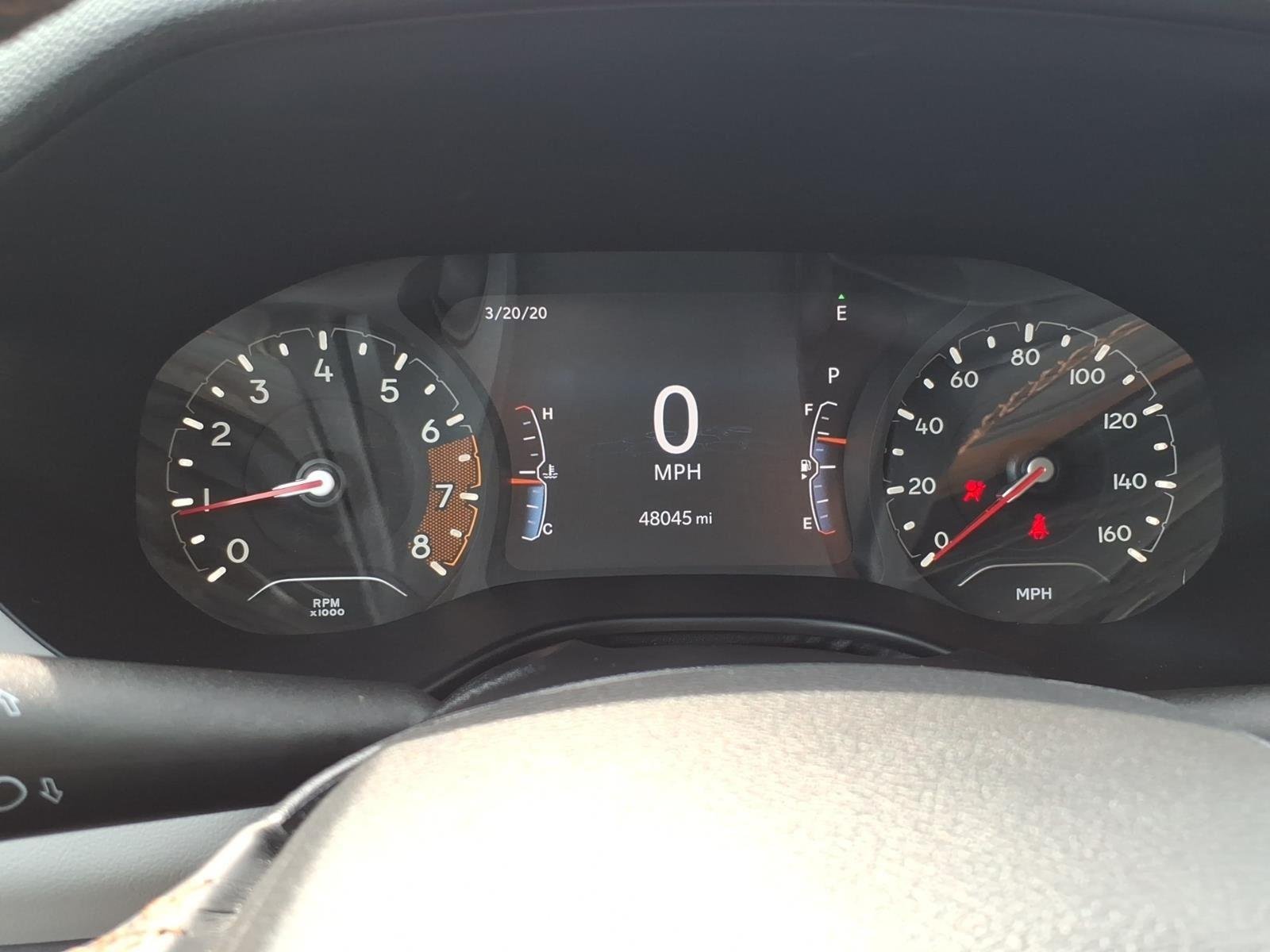Used 2022 Diamond Black Crystal Pearlcoat Jeep Limited image 12