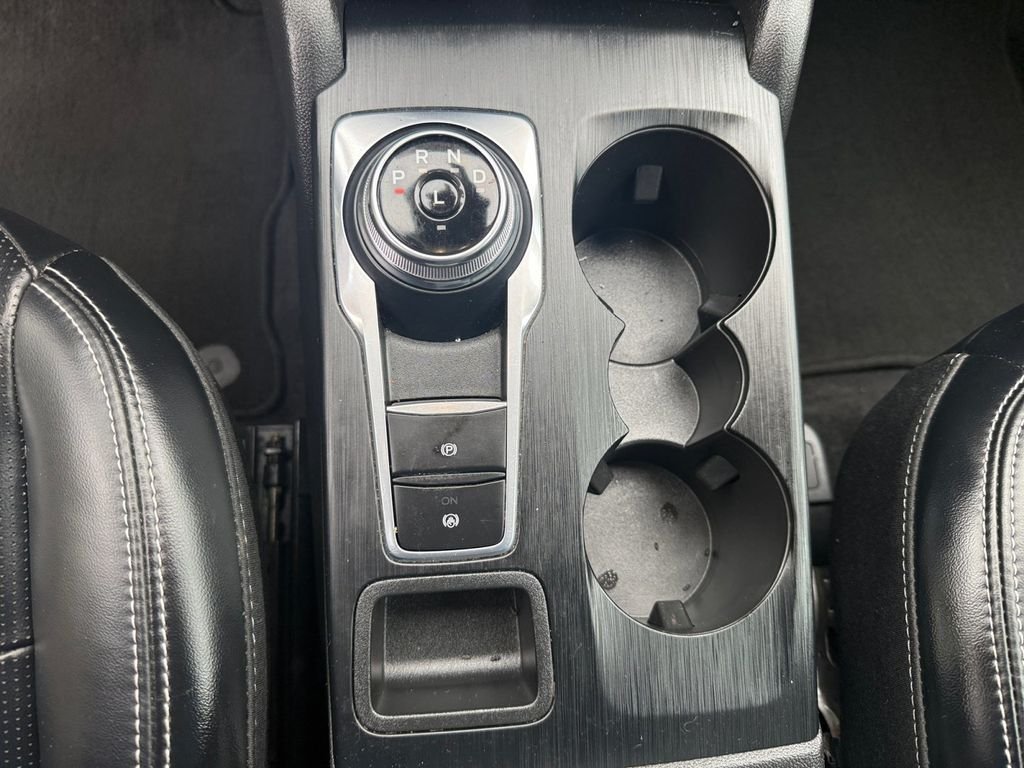 Used 2024 Silver Ford Platinum image 24