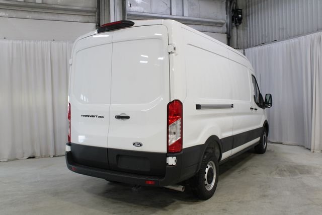 New 2026 Oxford White Ford Base image 24