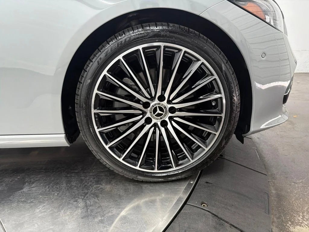 New 2026 White Mercedes-Benz C 300 image 9