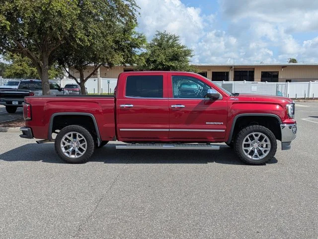 Used 2018 Quartz GMC SLT image 2
