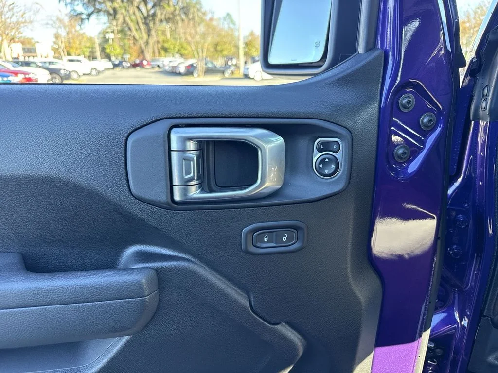 New 2026 Reign Exterior Paint Jeep Sport S image 12