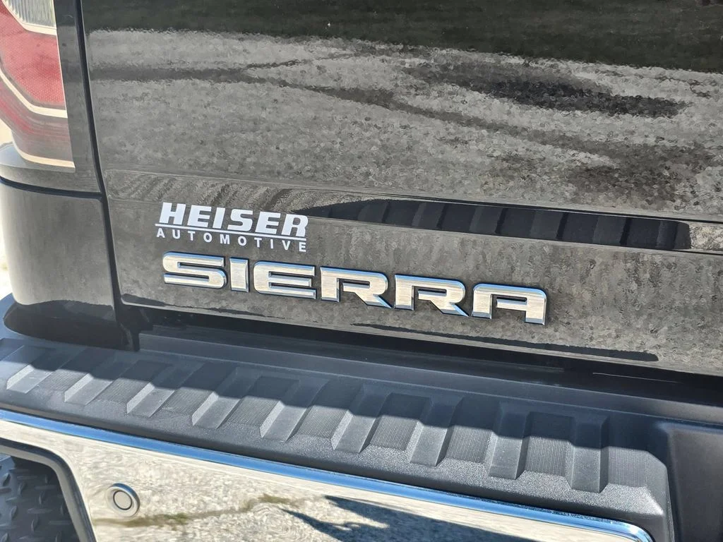 Certified Used 2018 Black GMC SLT image 33