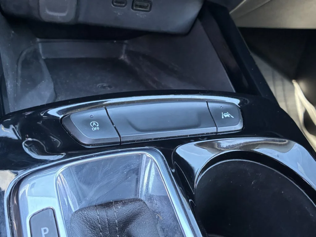 Used 2025 Mosaic Black Metallic Chevrolet ACTIV image 33