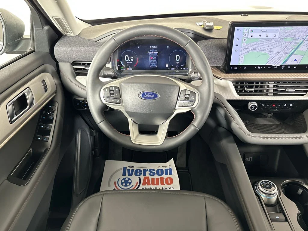 New 2026 Vapor Blue Metallic Ford Active image 23