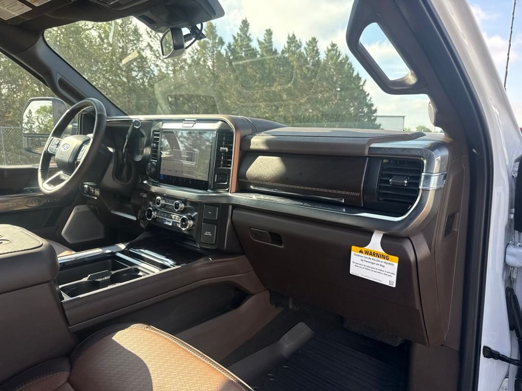 New 2026 White Ford King Ranch image 39