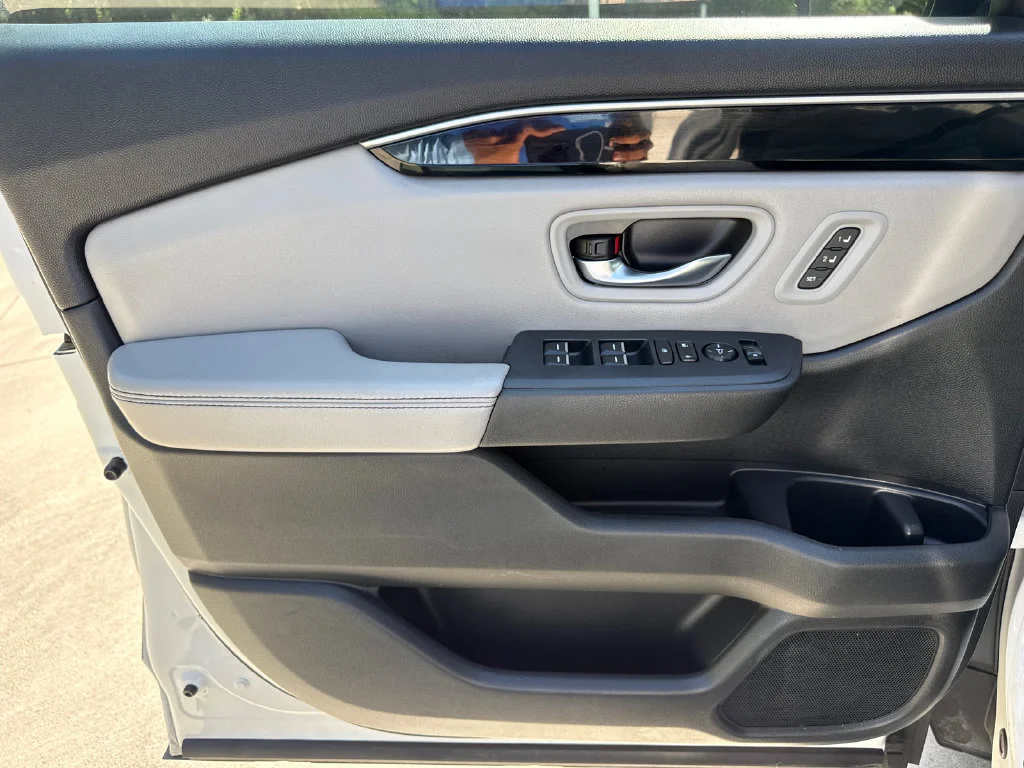 2025 Honda Pilot Touring - Photo 14