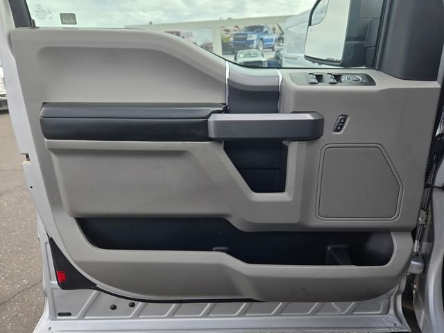 Used 2018 Silver Ford XLT image 13