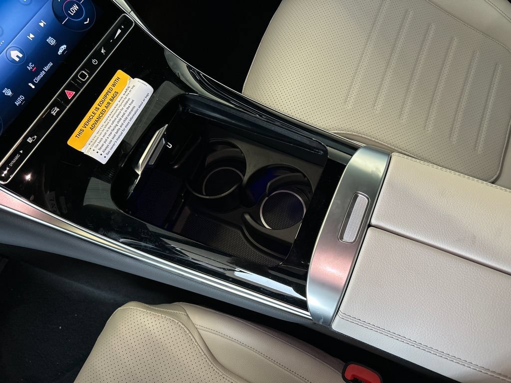 New 2027 Polar White Mercedes-Benz GLC 300 image 21