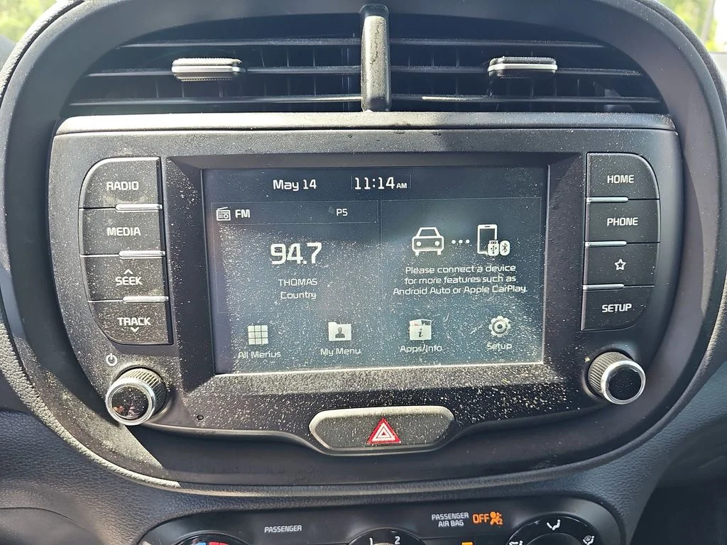 Used 2020 Silver Kia S image 20