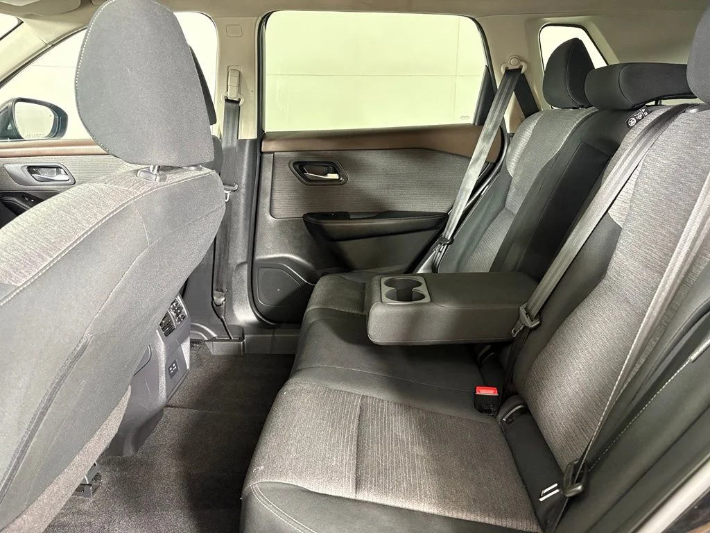 Used 2023 Black Nissan SV image 37