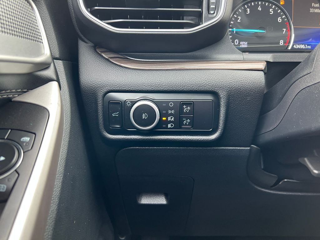 2023 Ford Explorer Limited - Photo 17