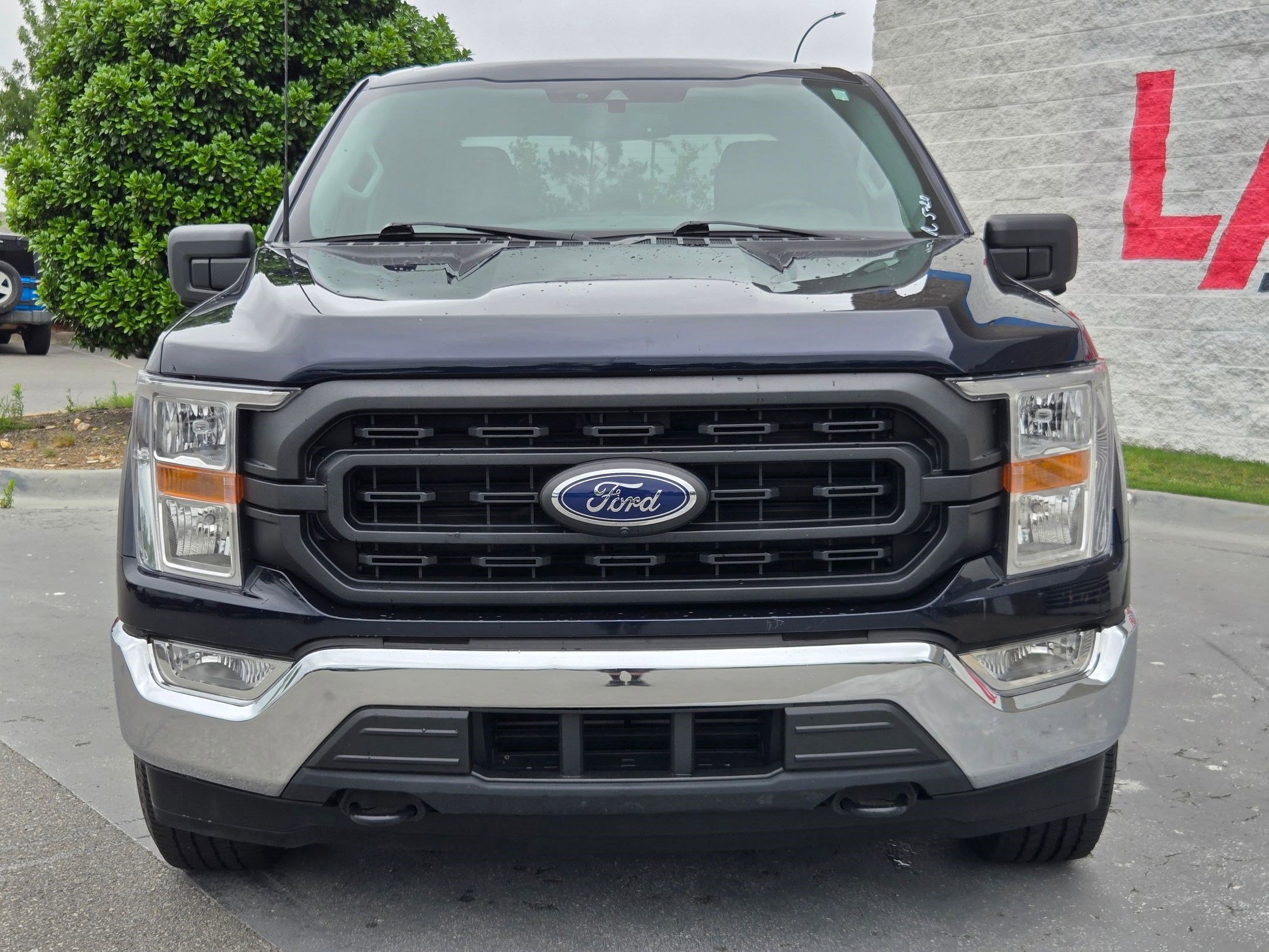 Used 2022 Ford F-150 XL with VIN 1FTFW1ED2NFC20402 for sale in Little Rock