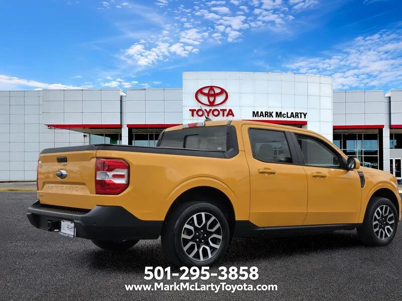 Used 2022 Orange FORD LARIAT FWD SUPERCREW image 5