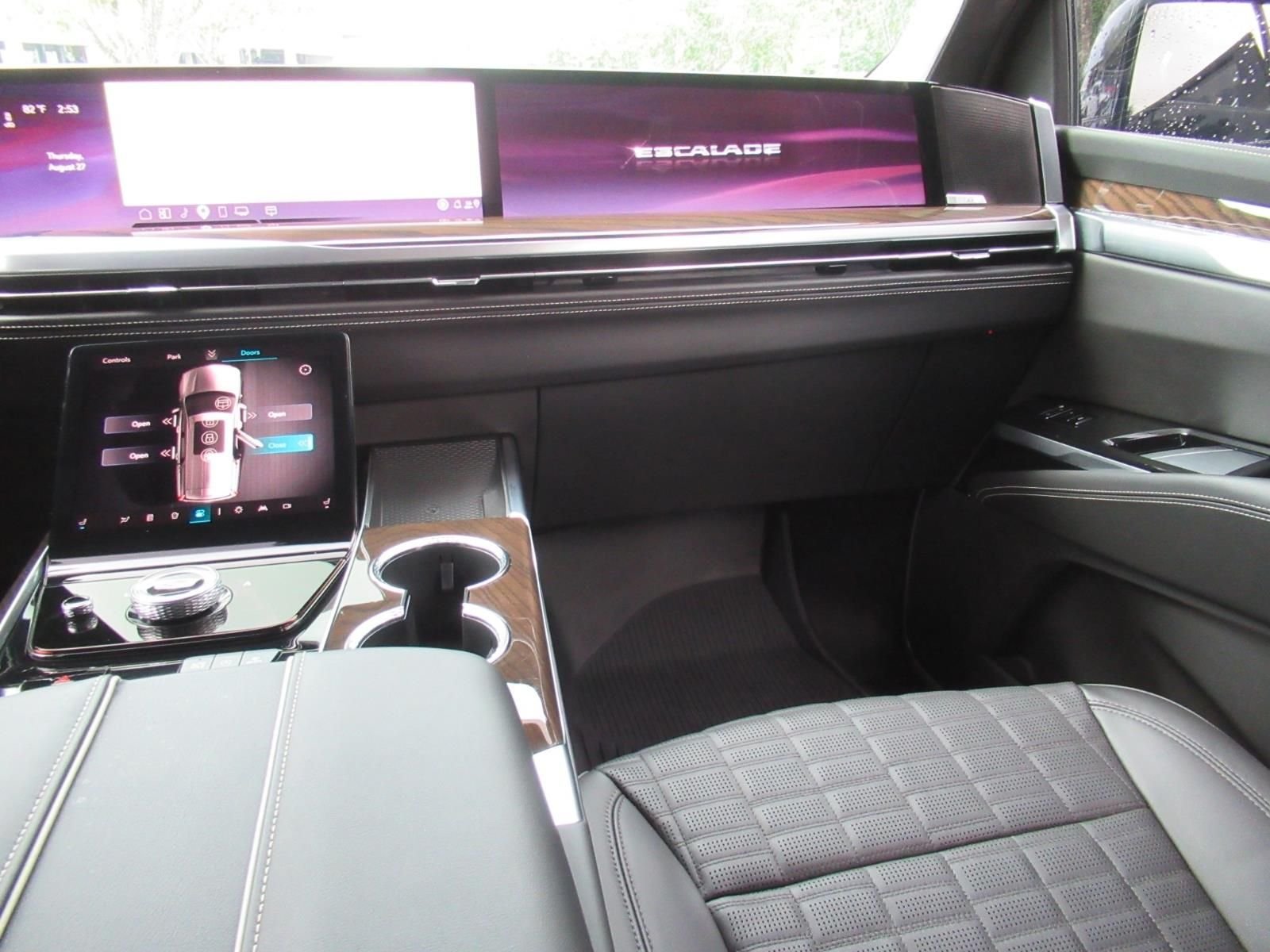 Used 2026 Black Cadillac Platinum Sport image 16