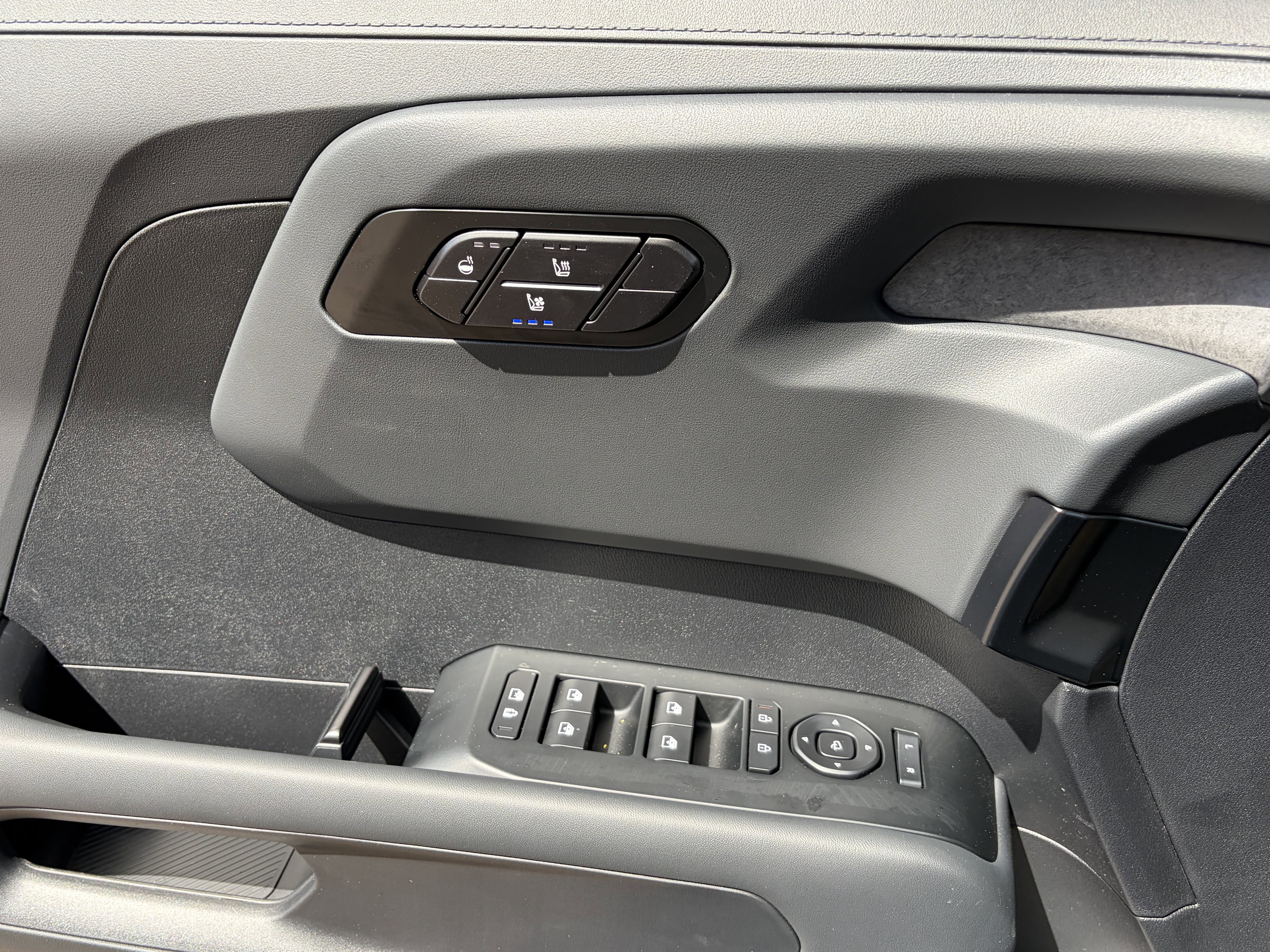 New 2027 Terrain Brown Kia X-Line EX image 20