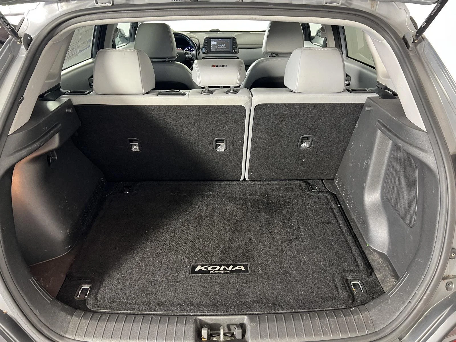 Used 2020 Sonic Silver Hyundai Limited image 27
