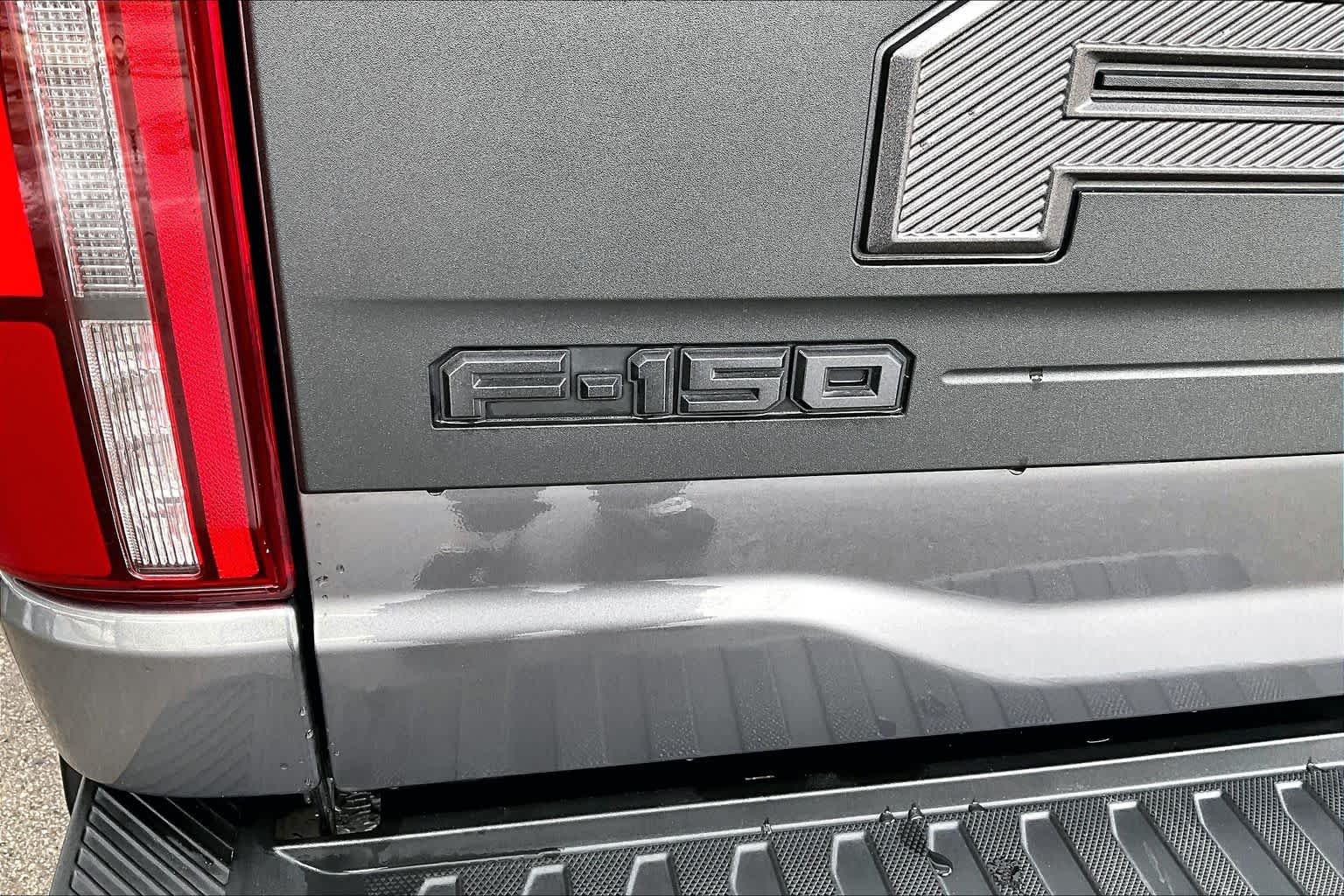 Used 2024 Carbonized Gray Metallic Ford Raptor image 10