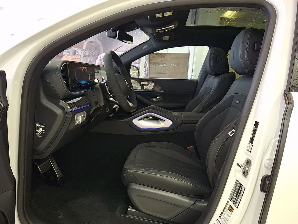 New 2026 MANUFAKTUR Moonlight White Metallic Mercedes-Benz GLE 53 AMG® image 10