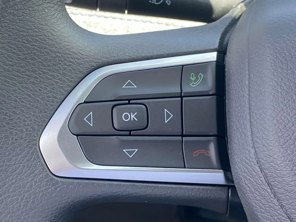 Used 2024 White Jeep Sport image 28