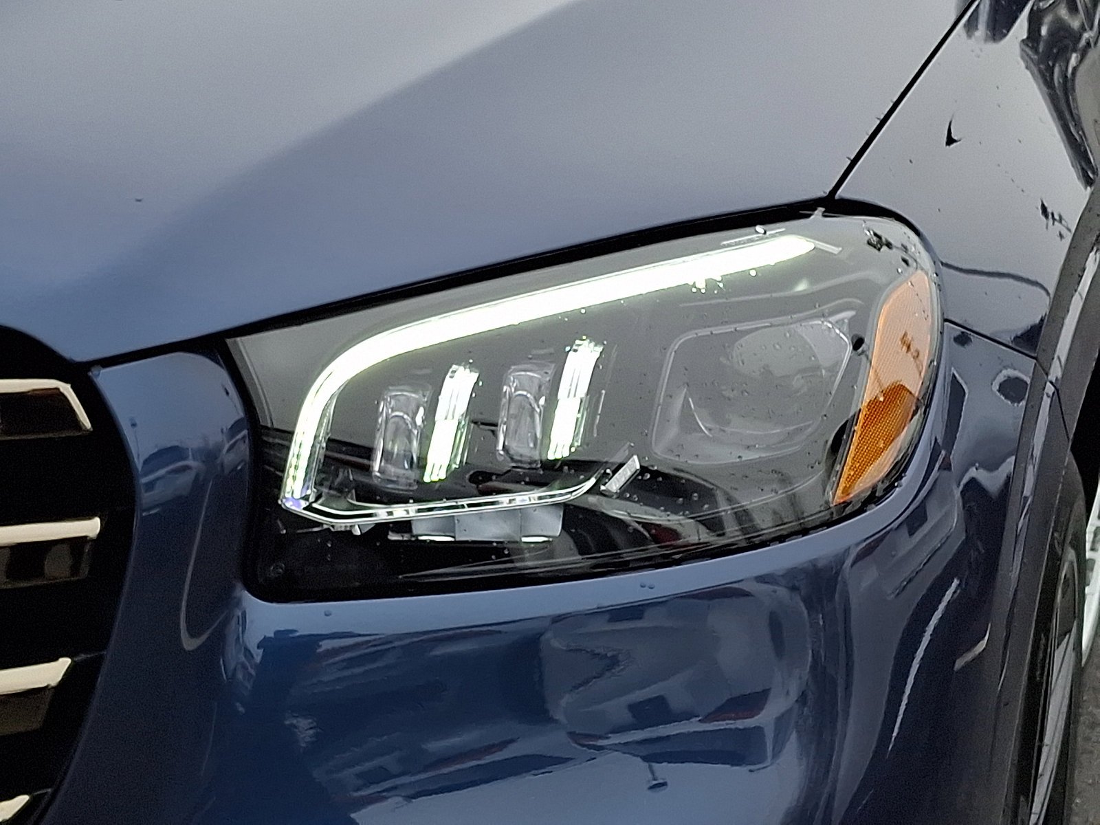 New 2026 Twilight Blue Metallic Mercedes-Benz GLS 450 image 32