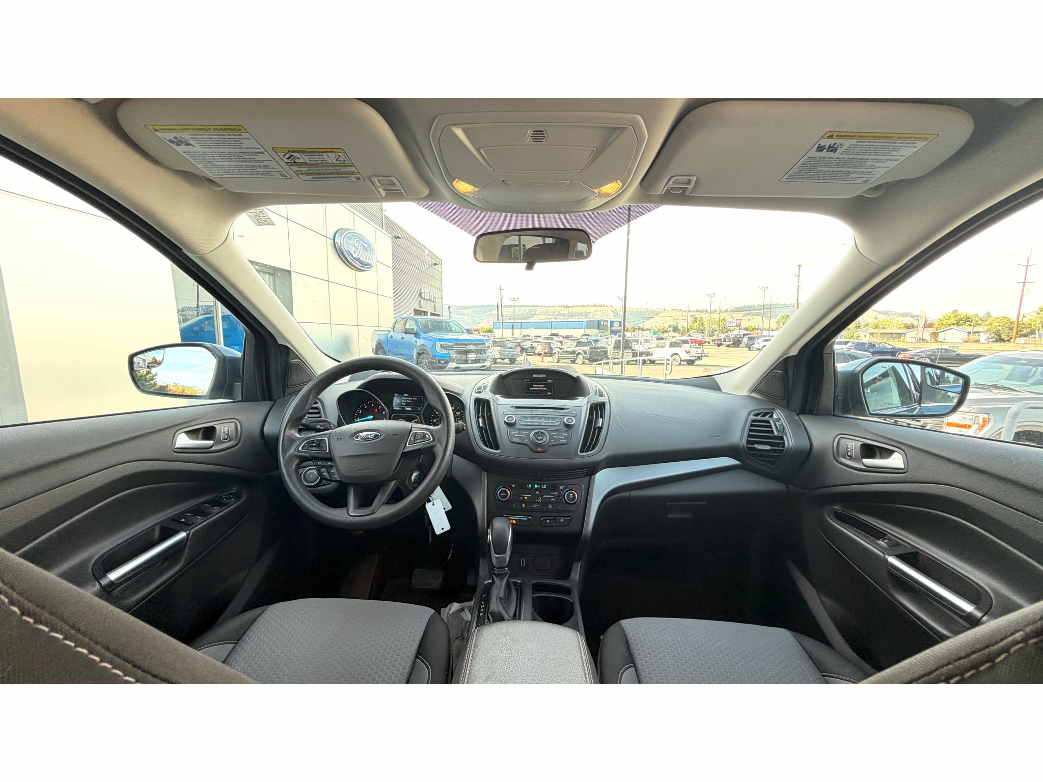 Used 2018 Blue Metallic Ford SE image 10