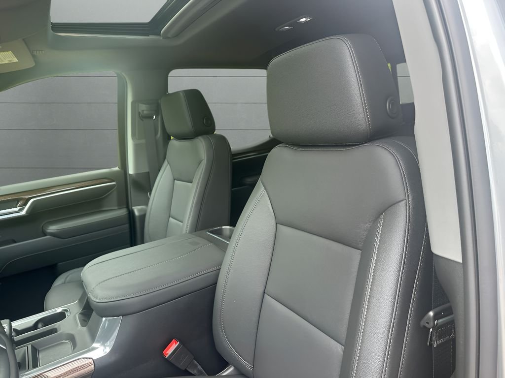 New 2026 Sterling Gray Metallic Chevrolet RST image 24