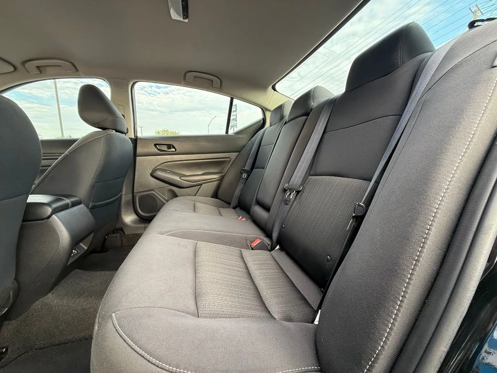 Used 2025 Black Nissan 2.5 SV image 33