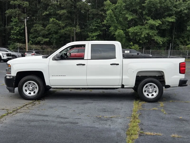 Used 2018 Summit White CHEVROLET WORK TRUCK image 2