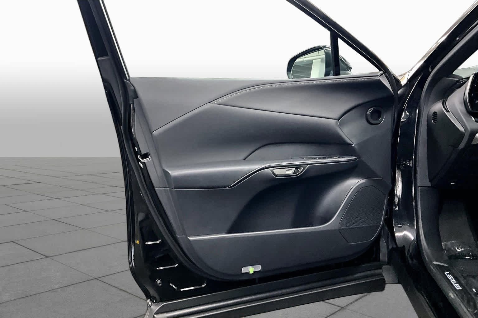2026 Lexus RX Hybrid 350h - Photo 22